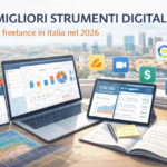 Strumenti digitali per freelance in Italia nel 2026 con laptop, tablet e app di gestione progetti su scrivania professionale